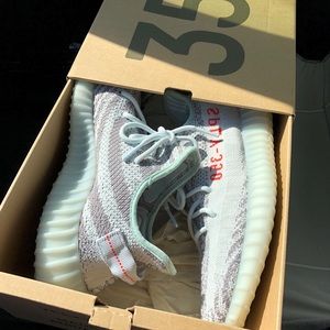 Yeezy v2 Blue Tints